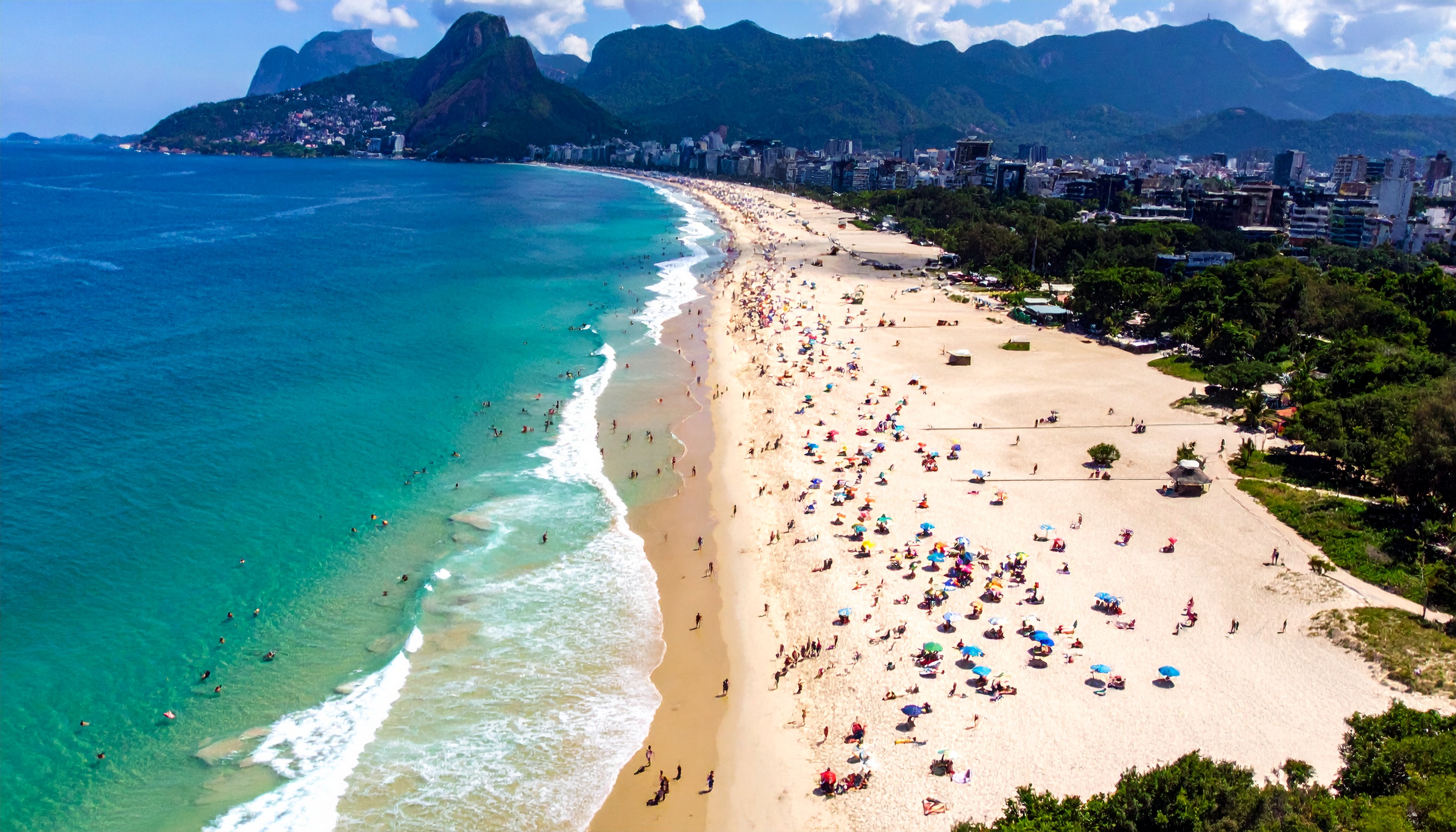 Aerial view of the Leblon beach, Rio
        de Janeiro - Brazil.